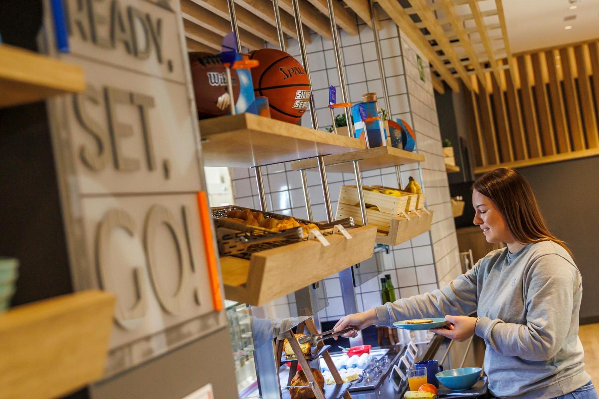 Ibis Budget Logrono Centro Eksteriør billede