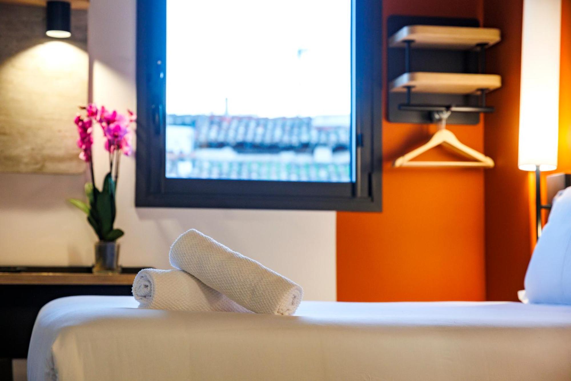 Ibis Budget Logrono Centro Eksteriør billede