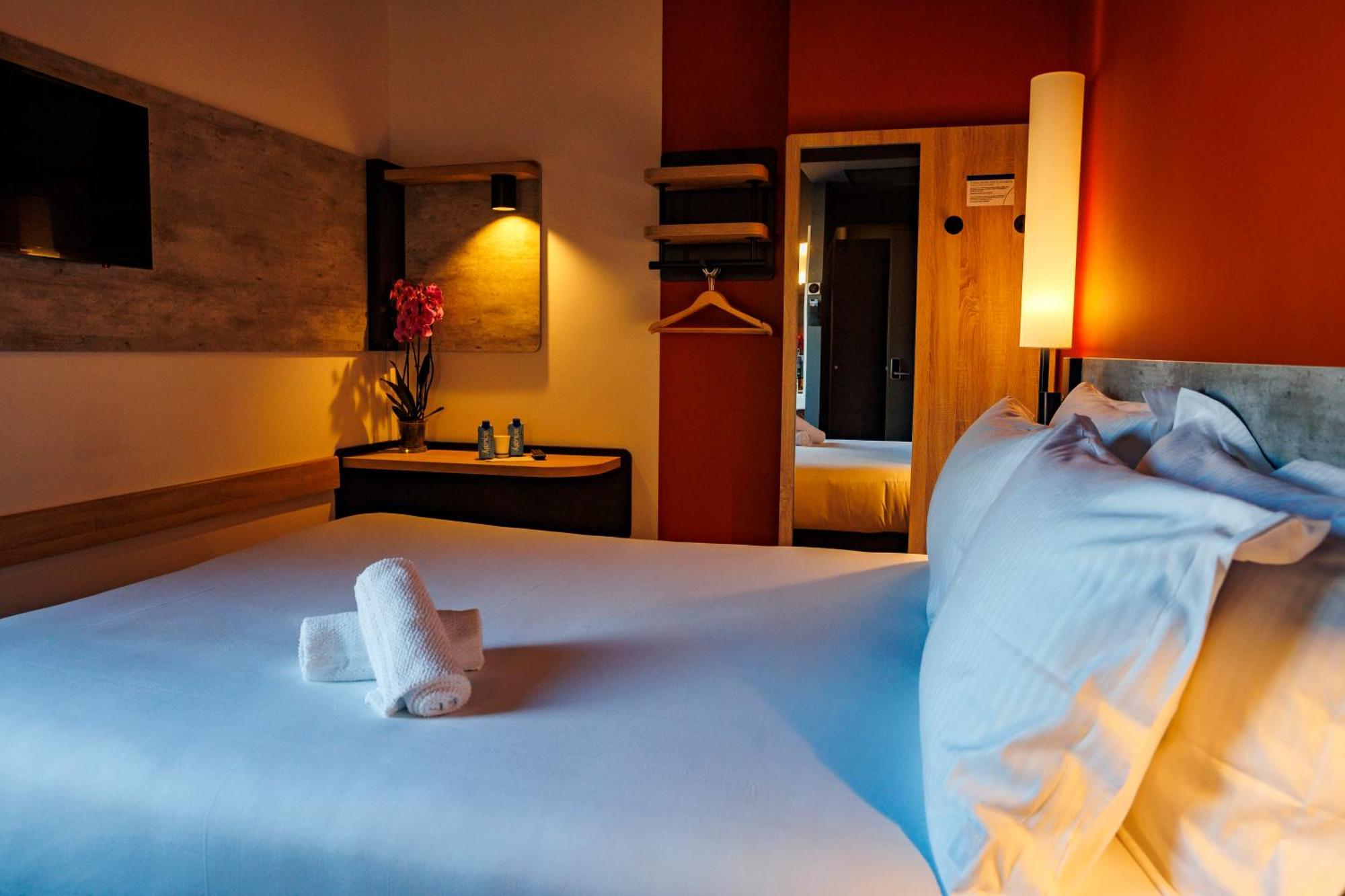 Ibis Budget Logrono Centro Eksteriør billede