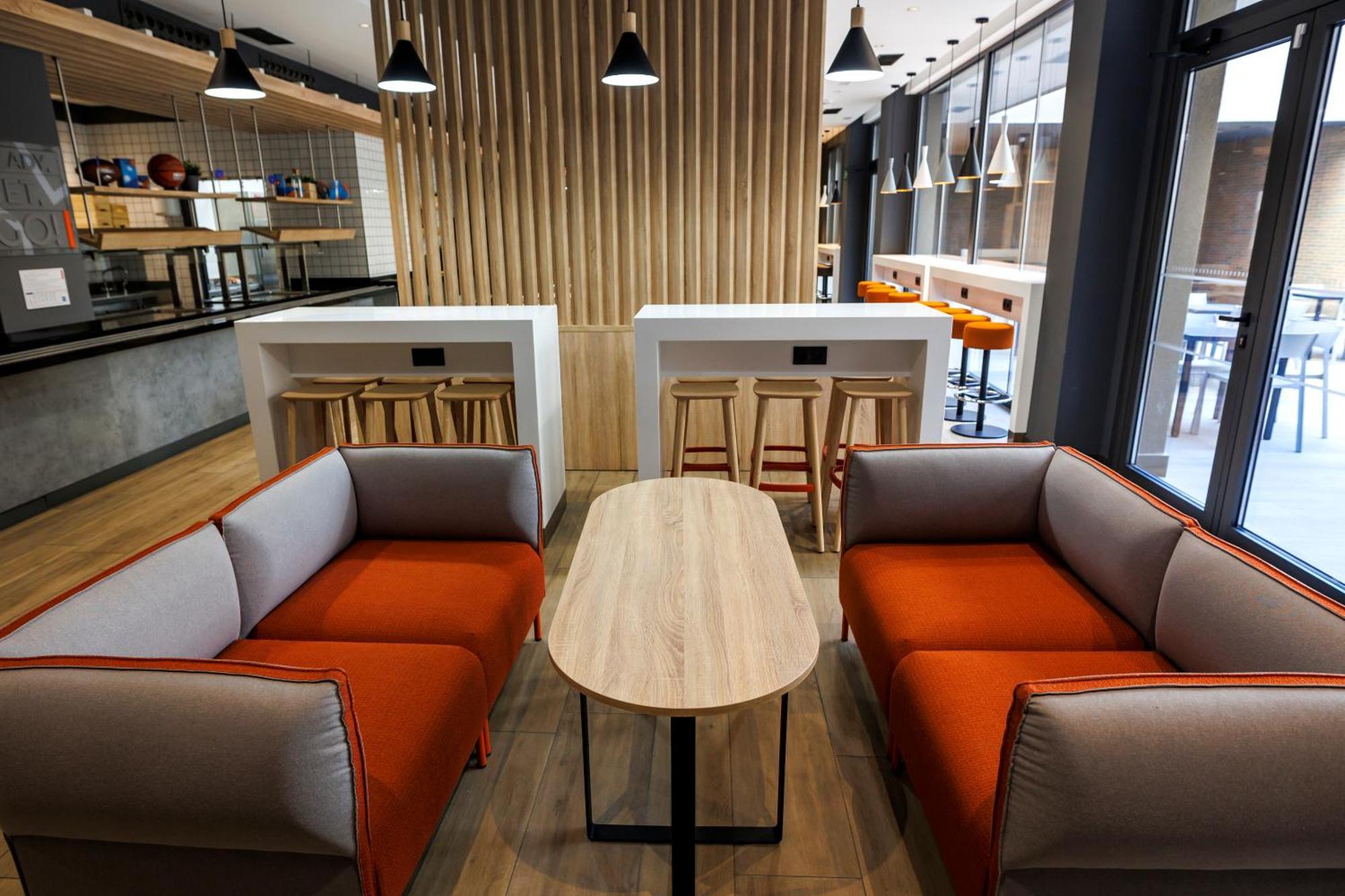 Ibis Budget Logrono Centro Eksteriør billede