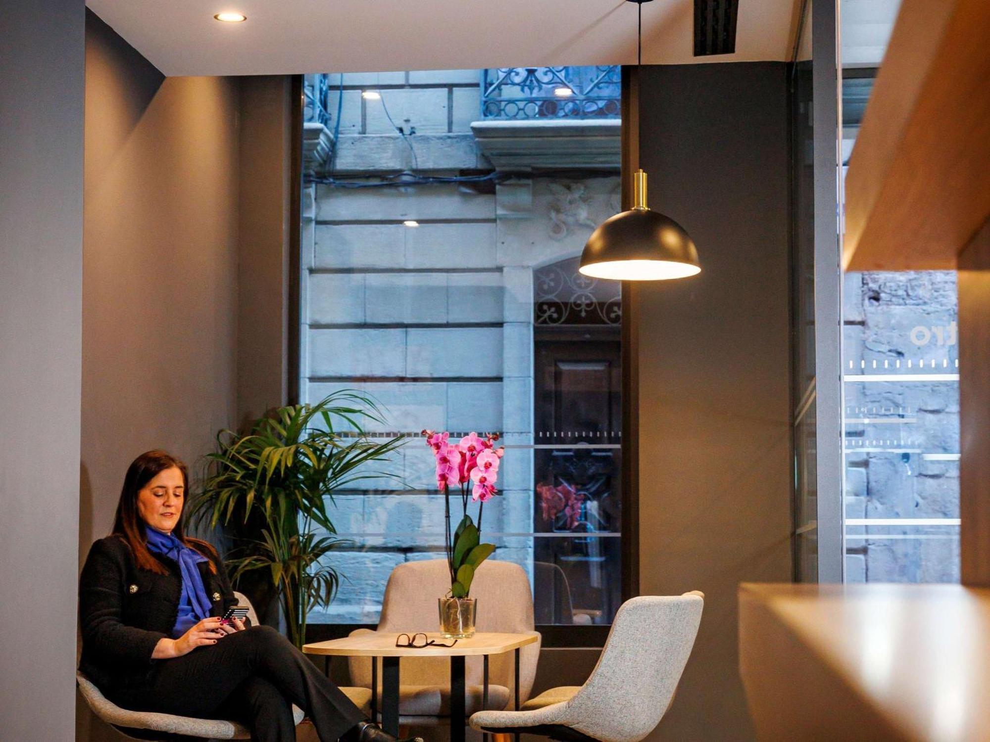 Ibis Budget Logrono Centro Eksteriør billede