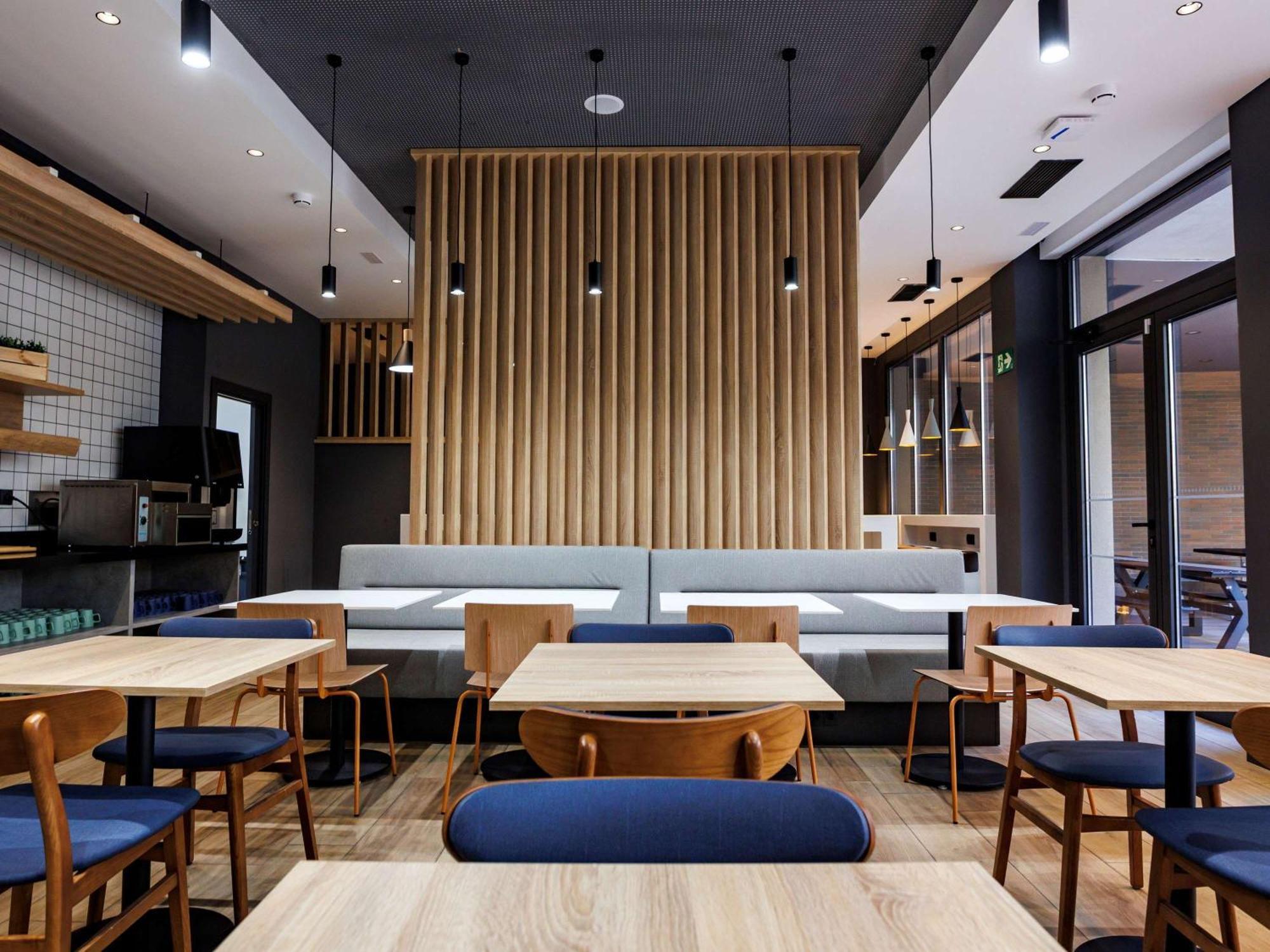 Ibis Budget Logrono Centro Eksteriør billede