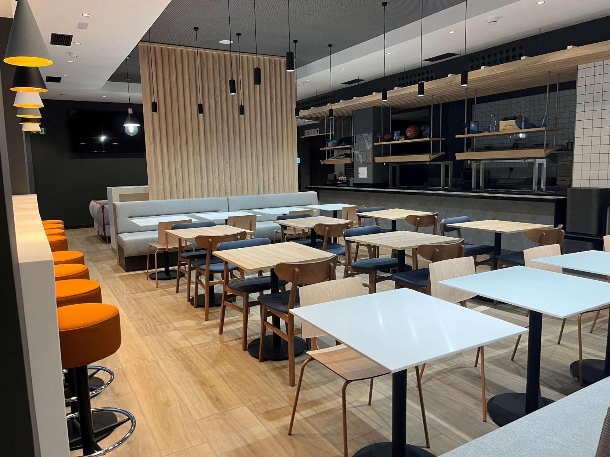 Ibis Budget Logrono Centro Eksteriør billede