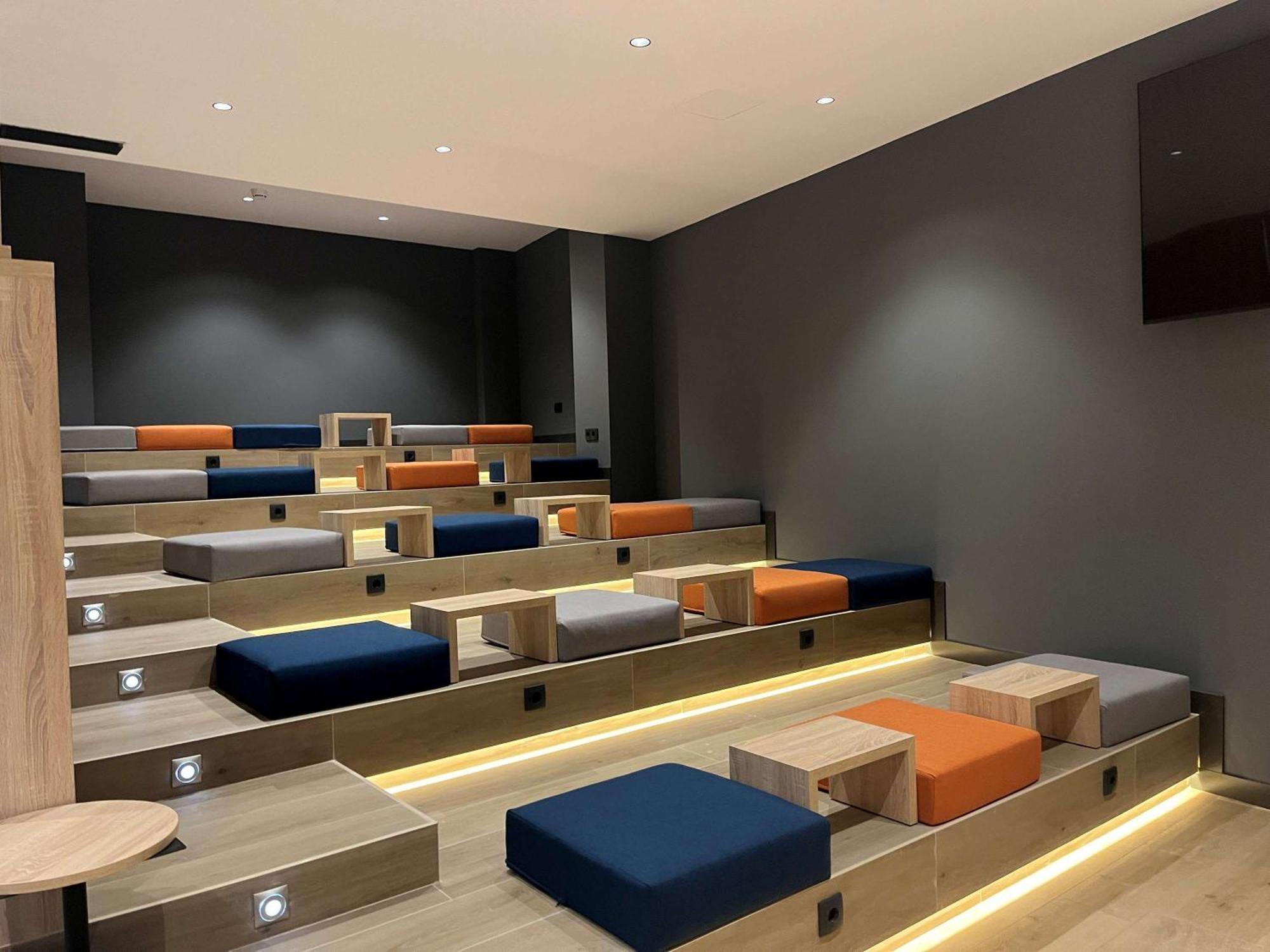 Ibis Budget Logrono Centro Eksteriør billede